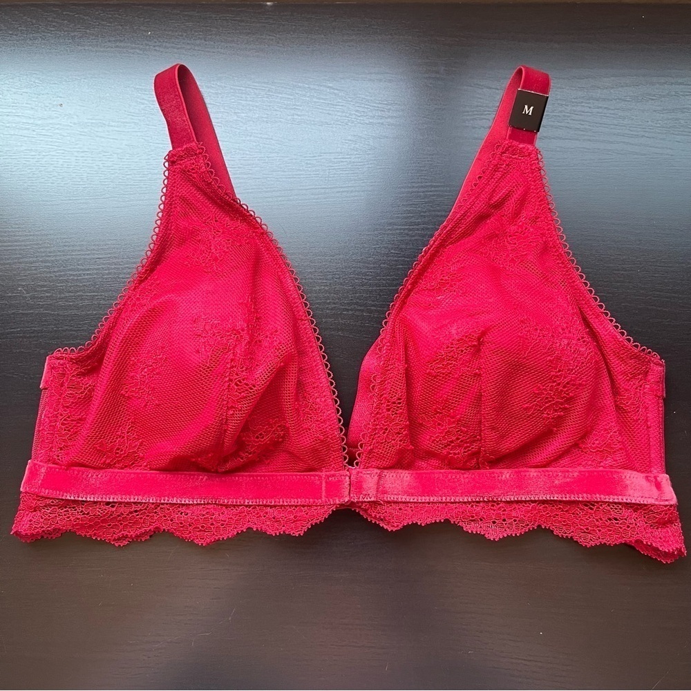 Victoria’s Secret Red Lace Bralette Size M